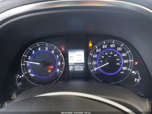 JN8CS1MU8HM141823 Infiniti QX70