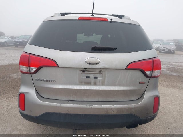 5XYKT3A67EG455708 KIA SORENTO LX