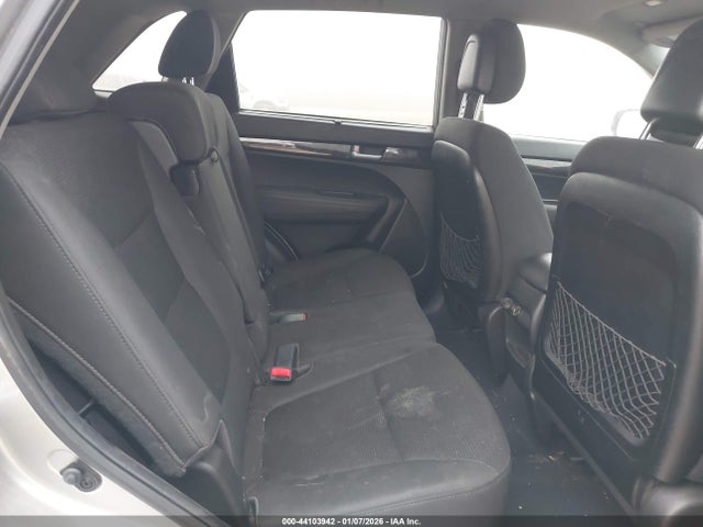 5XYKT3A67EG455708 KIA SORENTO LX