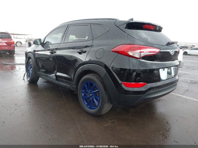 KM8J3CA40JU627771 Hyundai TUCSON SEL