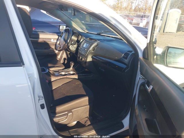 KIA SORENTO LX 2014 5XYKT4A68EG468005 Image 5