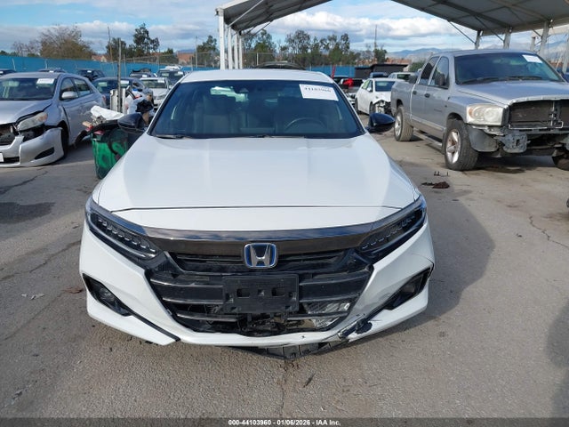 1HGCV3F28NA037261 Honda lfb2