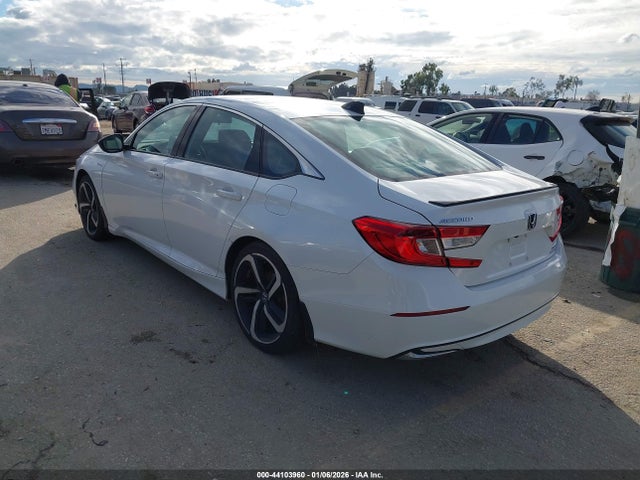 1HGCV3F28NA037261 Honda lfb2