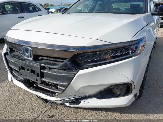 1HGCV3F28NA037261 Honda lfb2