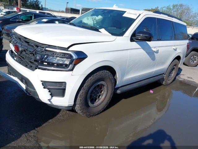 1FMJU1H8XREB00076 Ford Expedition Xlt