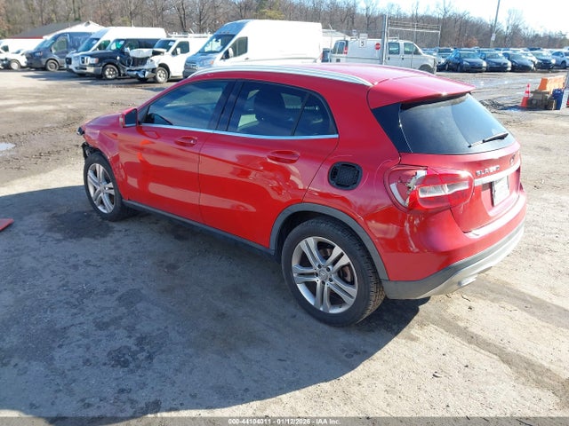 44104011 :رقم المزاد ، WDCTG4GB9FJ087076 vin ، 2015 Mercedes-benz Gla 250 4matic مزاد بيع