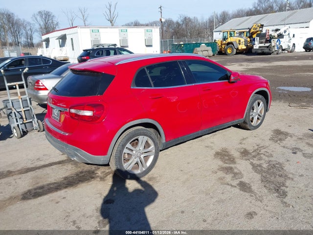44104011 :رقم المزاد ، WDCTG4GB9FJ087076 vin ، 2015 Mercedes-benz Gla 250 4matic مزاد بيع