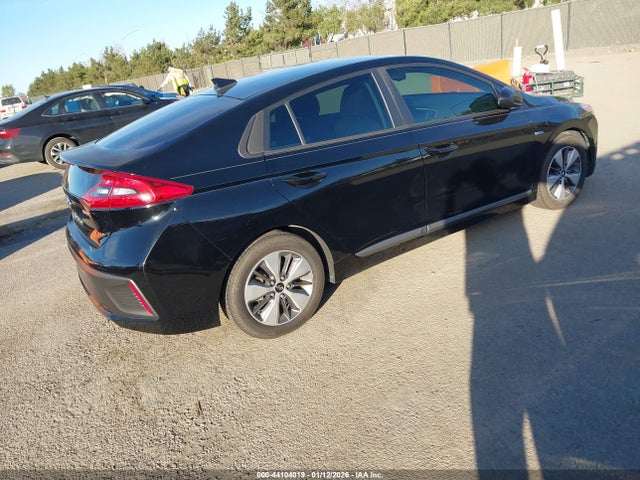 2019 HYUNDAI IONIQ PLUG-IN HYBRID KMHC65LD3KU169170 Photo 3