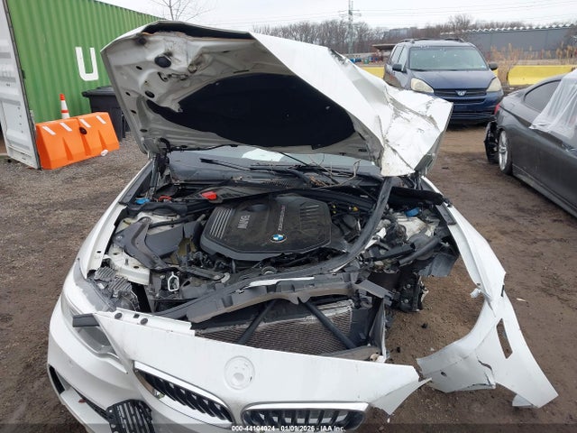 44104024 :رقم المزاد ، WBA2L1C36HV666710 vin ، 2017 Bmw M240i مزاد بيع