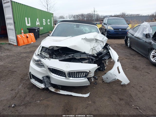 44104024 :رقم المزاد ، WBA2L1C36HV666710 vin ، 2017 Bmw M240i مزاد بيع
