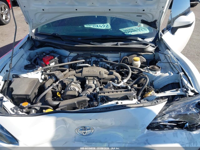 JF1ZNAA14L8753709 Toyota 86
