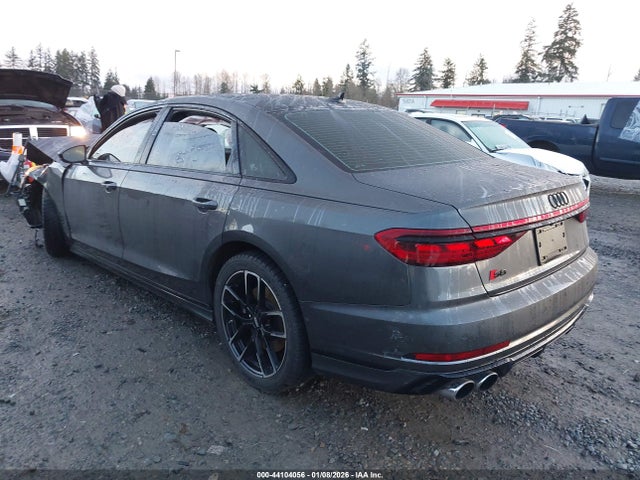 2024 AUDI S8 WAULSBF82RN010297 Photo 2
