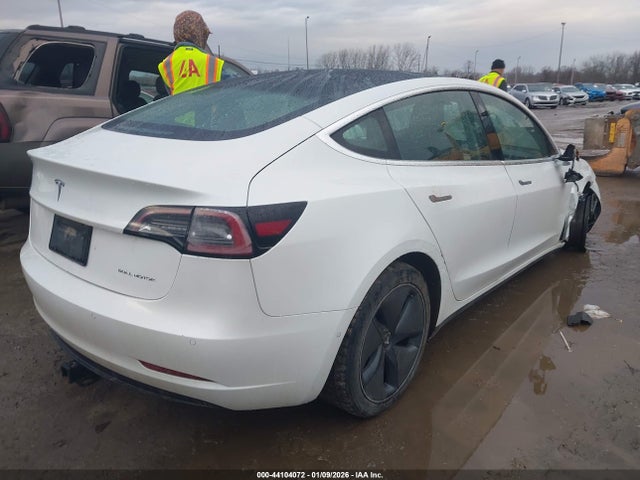 2020 TESLA MODEL 3 5YJ3E1EB7LF798212 Photo 3