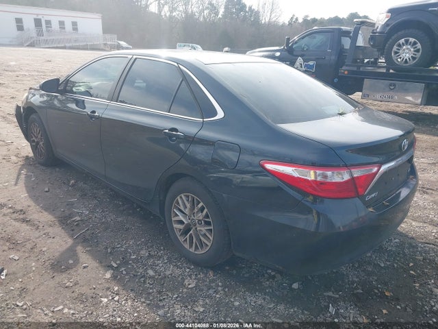4T1BF1FK4HU395032 Toyota CAMRY LE