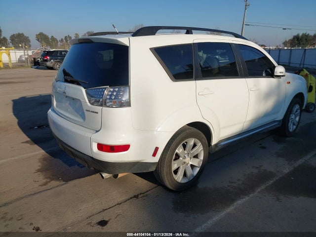 2011 MITSUBISHI OUTLANDER JA4AS3AW1BU018743 Photo 3