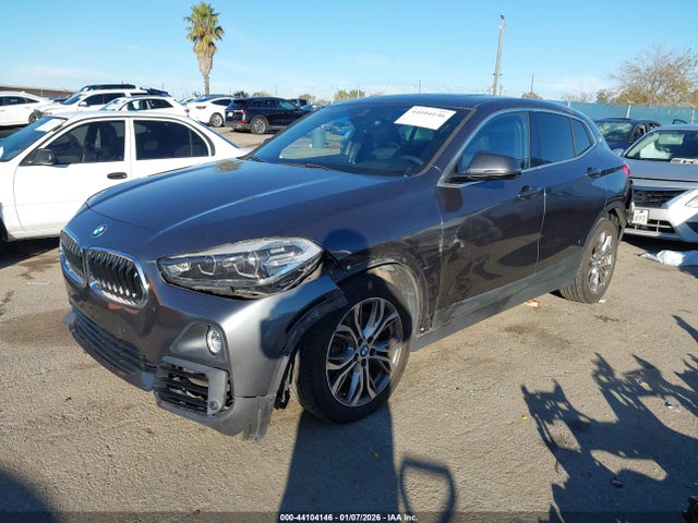2019 BMW X2 WBXYJ3C52KEP77698 Photo 1