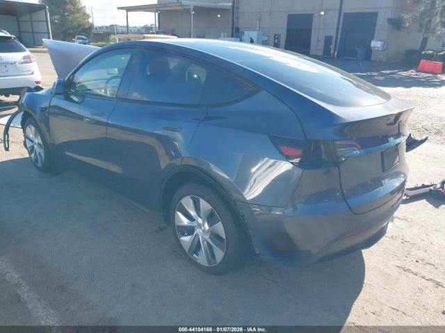 2023 TESLA MODEL Y 7SAYGDEE9PA128498 Photo 2