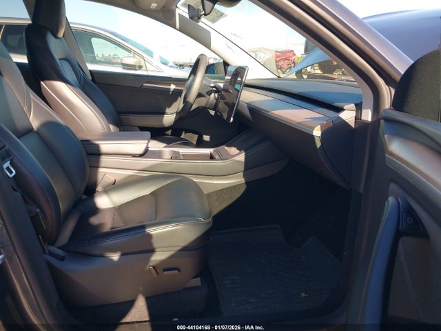 2023 TESLA MODEL Y 7SAYGDEE9PA128498 Photo 4