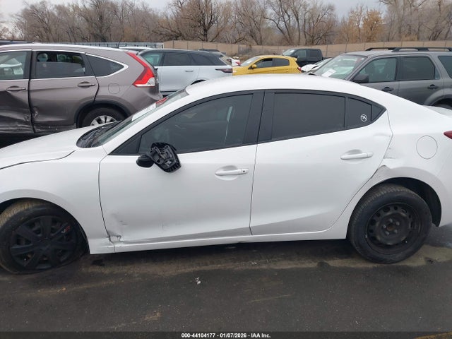2016 Mazda Mazda3 I Sport მანქანა იყიდება აუქციონზე, vin: 3MZBM1T74GM329333, აუქციონის ნომერი: 44104177