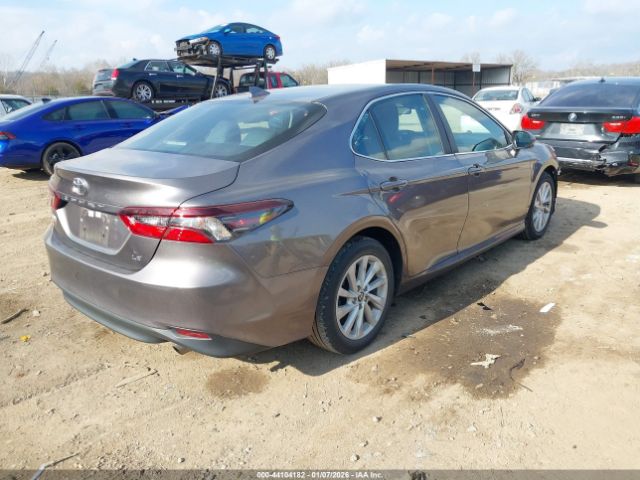 2022 TOYOTA CAMRY 4T1C11AK5NU064031 Photo 3