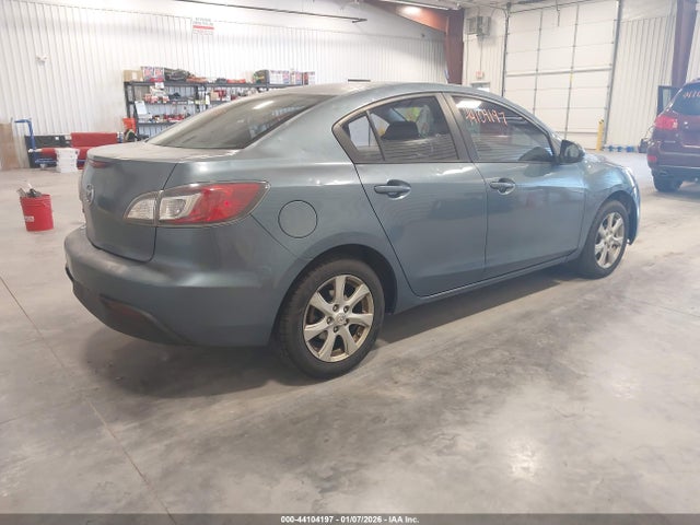 44104197 :رقم المزاد ، JM1BL1VF0B1487300 vin ، 2011 Mazda Mazda3 I Touring مزاد بيع