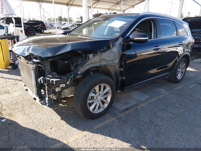 5XYPG4A5XHG231022 KIA Sorento 3.3l Lx