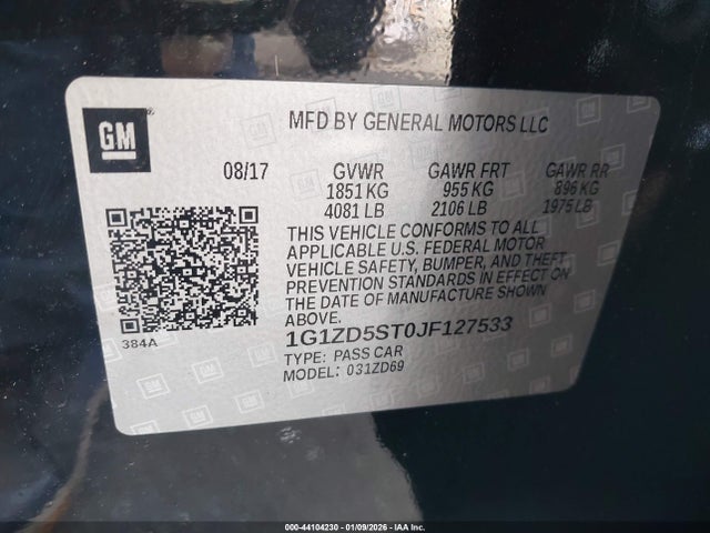 1G1ZD5ST0JF127533 Chevrolet MALIBU LT