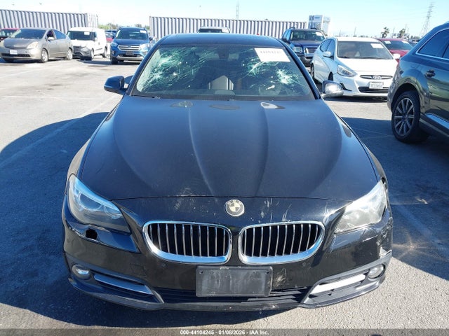 BMW 535i 2016 WBA5B1C58GG552390 Image 12