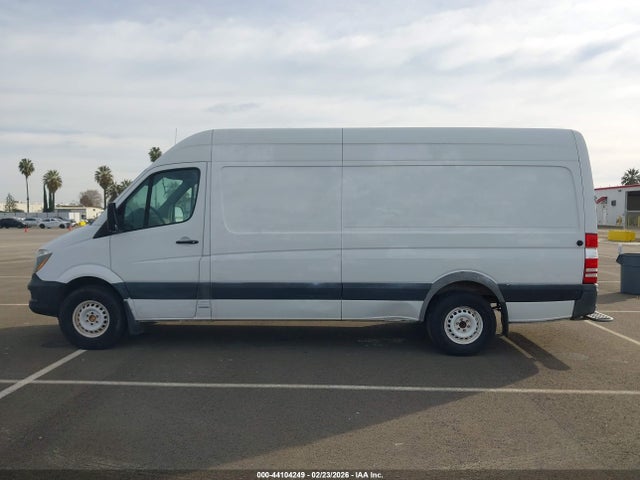 Mercedes-Benz Sprinter 2500 High Roof 2016 WD3PE8DD7GP363855 Image 14