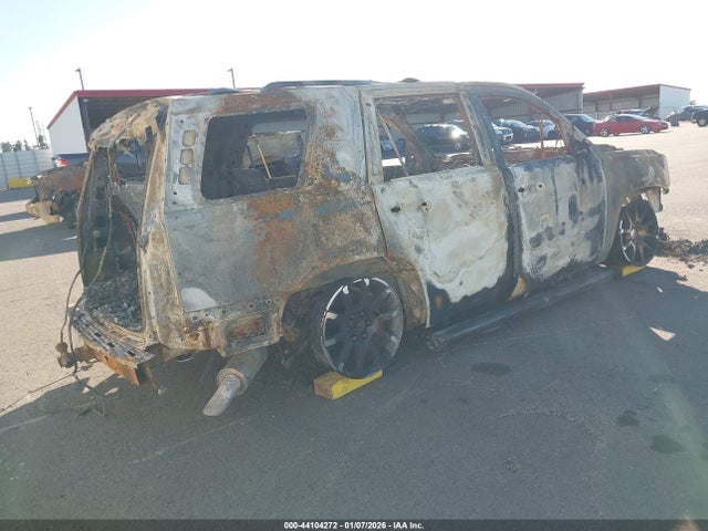 1GKS2CKJ5JR116676 GMC YUKON DENALI