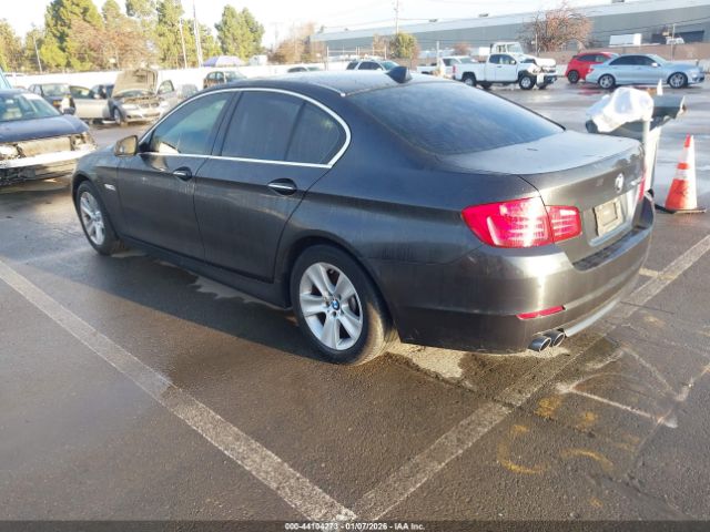 2011 BMW 528I WBAFR1C50BDS35083 Photo 2