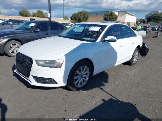 2013 AUDI A4 WAUBFAFL4DN003956 Photo 1