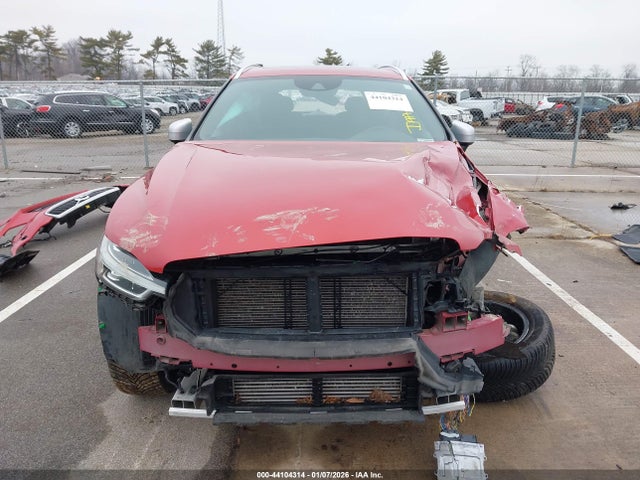 YV4A22RM7K1353183 Volvo Xc60 T6 R-design