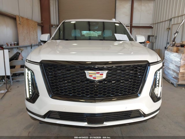 44104323 :رقم المزاد ، 1GYS9FRLXSR404091 vin ، 2025 Cadillac Escalade Sport مزاد بيع