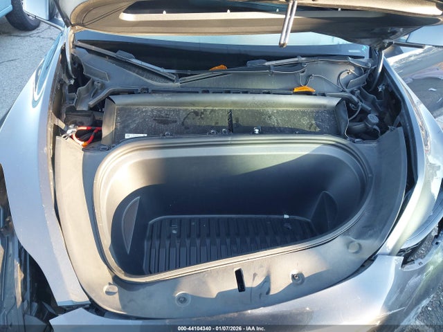 2022 TESLA MODEL Y 7SAYGDEE8NF555705 Photo 9