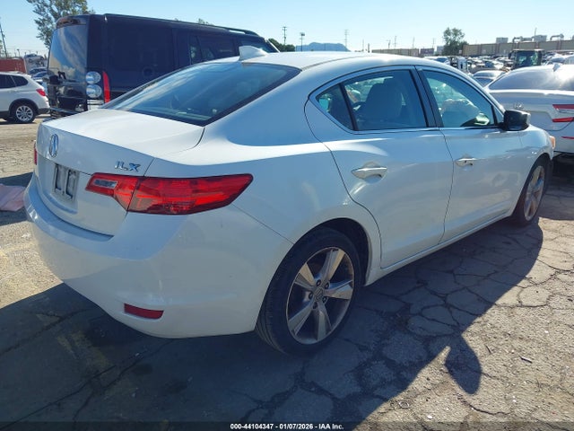 Acura Ilx 2.0l 2015 19VDE1F5XFE010734 Image 4