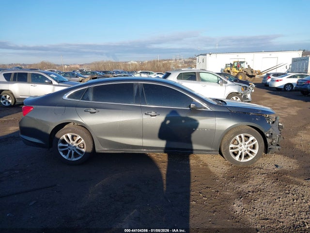 1G1ZD5ST5JF253290 Chevrolet MALIBU LT