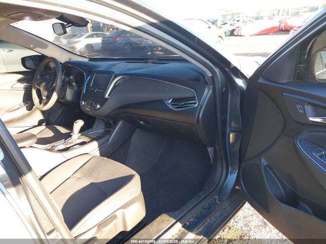 1G1ZD5ST5JF253290 Chevrolet MALIBU LT