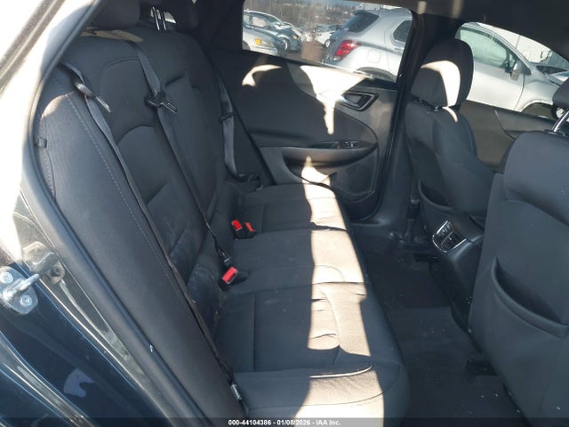 1G1ZD5ST5JF253290 Chevrolet MALIBU LT