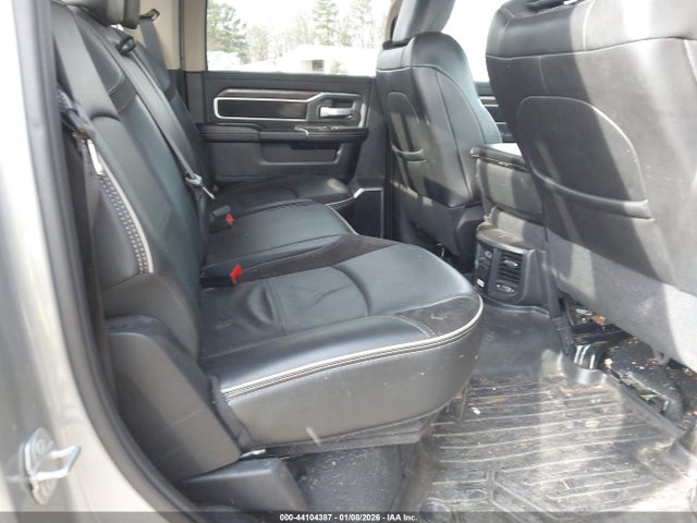 3C6UR5FL5LG119319 RAM 2500