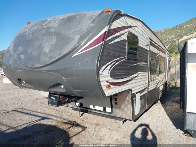 4X4FPUF28GP057905 Palomino 5th Wheel