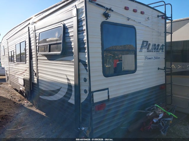 4X4FPUF28GP057905 Palomino 5th Wheel