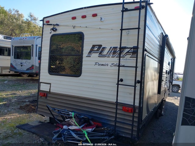 4X4FPUF28GP057905 Palomino 5th Wheel