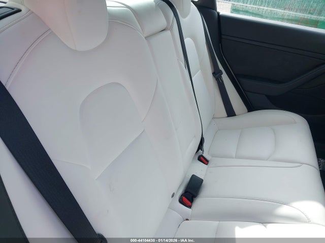 2022 TESLA MODEL 3 5YJ3E1EB4NF275667 Photo 7