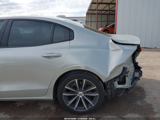 2022 VOLVO S60 7JRL12FZXNG157854 Photo 5