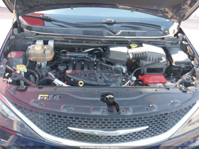 2017 CHRYSLER PACIFICA 2C4RC1DG3HR756693 Photo 9