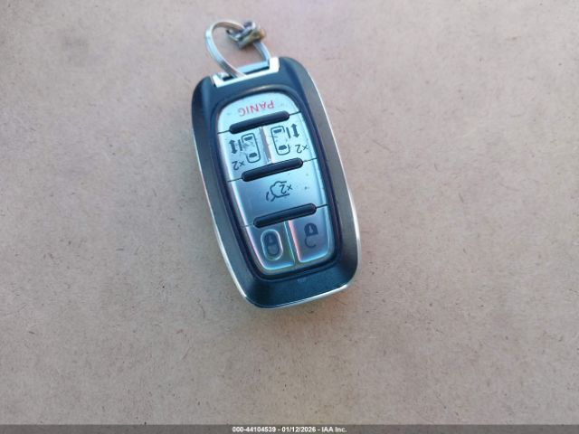 2017 CHRYSLER PACIFICA 2C4RC1DG3HR756693 Photo 10