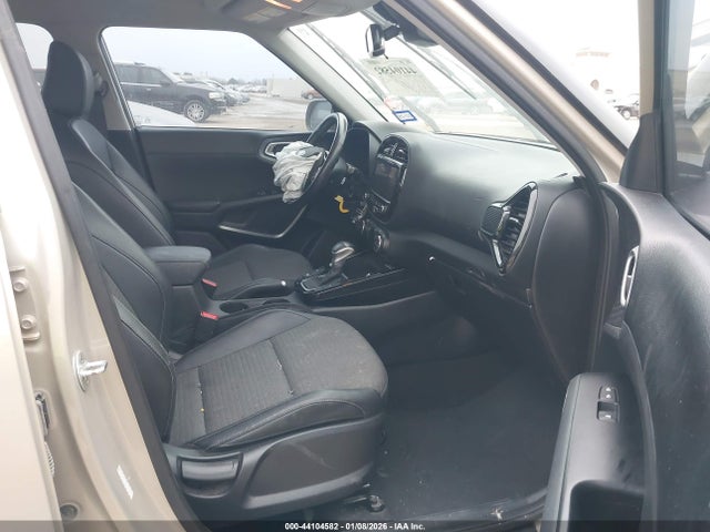 KNDJ33AU0L7023269 KIA SOUL EX