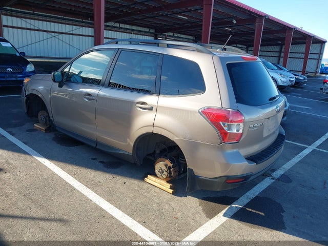 Subaru Forester 2.5i Premium 2015 JF2SJADC3FG814418 Image 3
