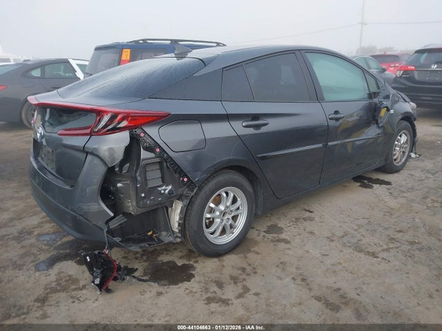 Toyota Prius Prime Plus 2018 JTDKARFP7J3095221 Image 4